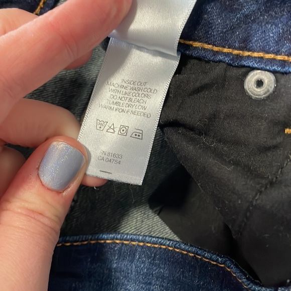 Kenneth Cole Reaction dark wash skinny jeans - Picture 8 of 8